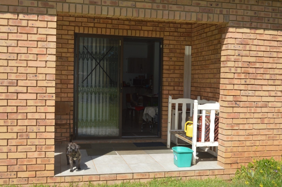 4 Bedroom Property for Sale in Flamwood North West